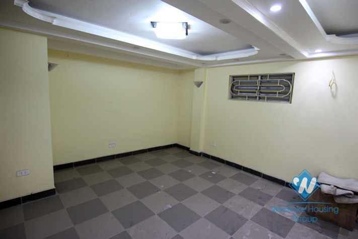 Affordable house with 6 bedrooms for rent in Tay Ho